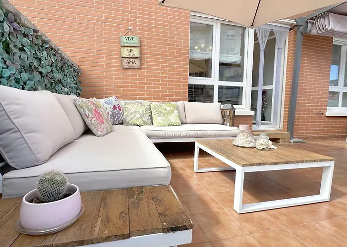 דירה Apartamento Con Gran Terraza En El Centro קסטרו אורדיאלס