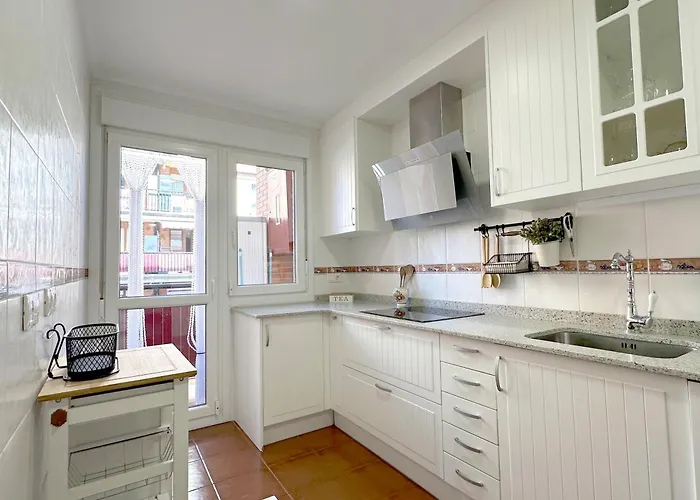 דירה Apartamento Con Gran Terraza En El Centro קסטרו אורדיאלס